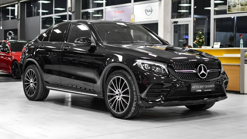 Mercedes-Benz GLC 250 AMG Line 4MATIC Coupe Image 5