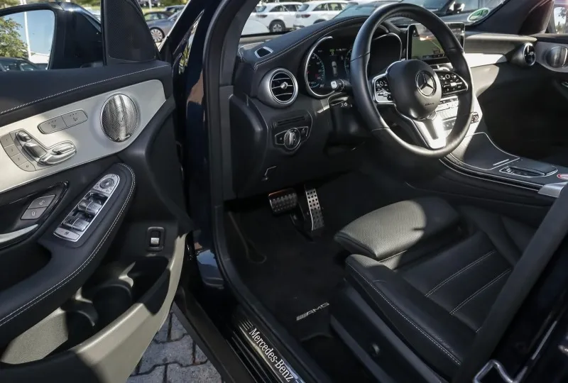 Mercedes-Benz GLC 300 de 4Matic =AMG Line= Distronic/Panorama Гаранция Image 3