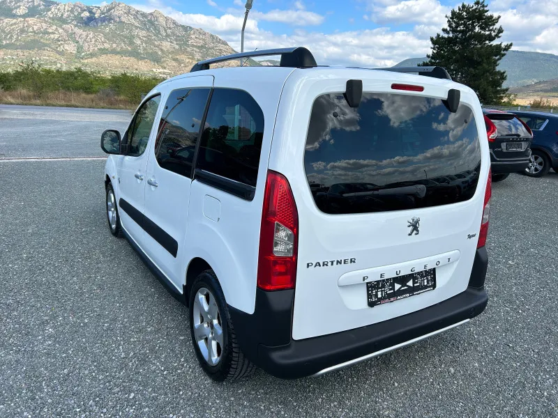 Peugeot Partner (KATO НОВА) Image 7