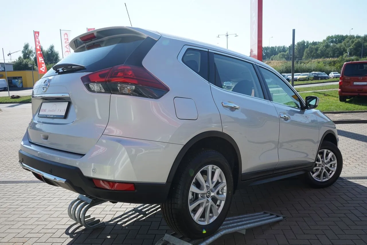 Nissan X-Trail 1.3 DIG-T AT...  Image 4