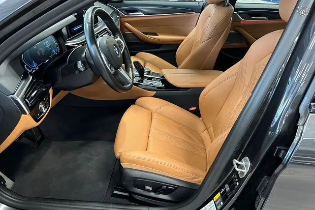 BMW 530 G31 Touring 530e xDrive M Sport * HUD / Panorama / Laser light * - Autohuumakorko 1,99%+kulut - BPS vaihtoautotakuu 24 kk Image 9