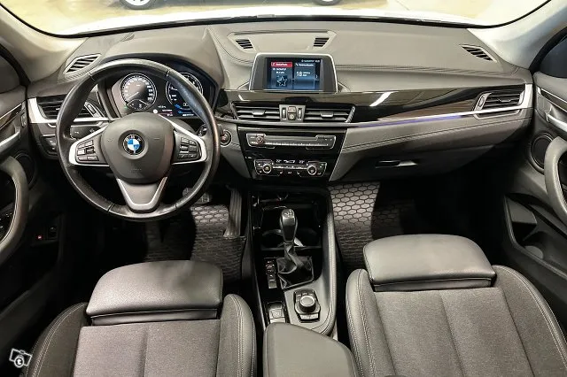 BMW X1 F48 xDrive25e A Charged Edition Sport *Vetokoukku / Peruutuskamera / Keyless * Image 7