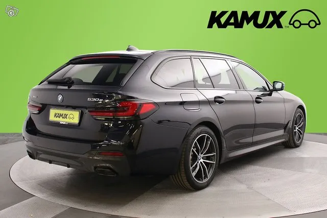 BMW 530 G31 Touring 530e xDrive A Charged Edition M Sport / Driving Assistant / Hifit / Comfort Access / / Image 4