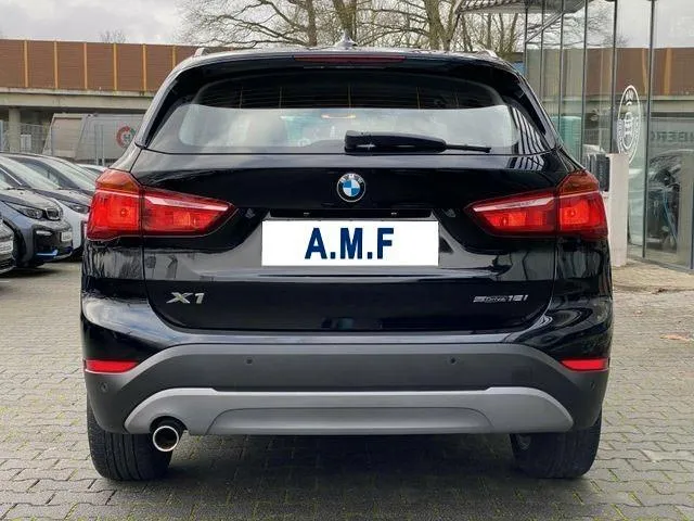 BMW X1 sDrive18i Advantage Image 6
