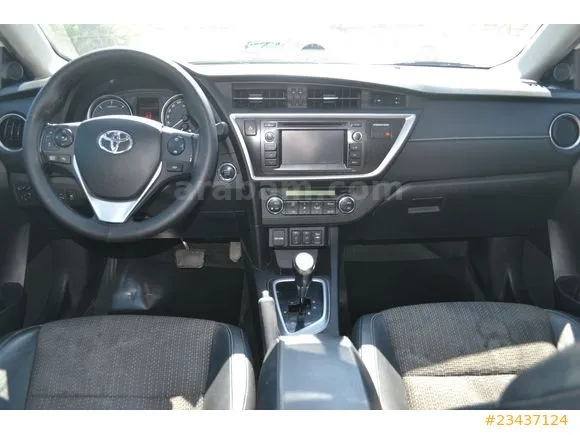 Toyota Auris 1.4 D-4D Premium Image 6
