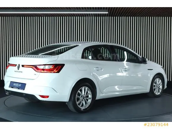 Renault Megane 1.5 dCi Touch Image 3