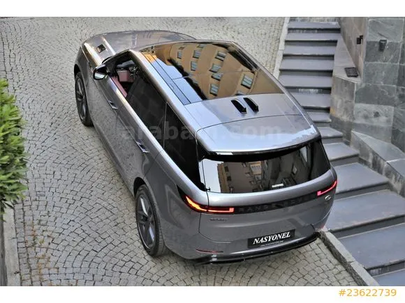 Land Rover Range Rover Sport 3.0 Dynamic HSE Image 1