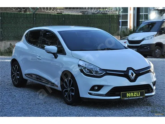Renault Clio 1.5 dCi Touch Image 8