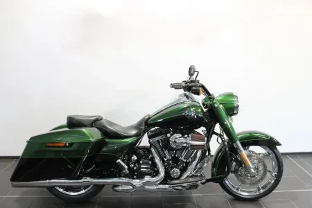 Harley-Davidson FLHRSE 